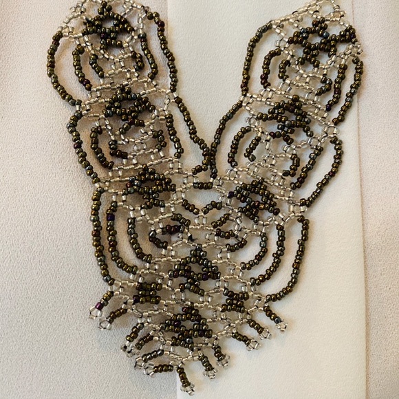 Beautiful beaded necklace form India - Picture 2 of 3